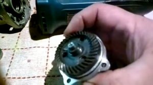 Makita GA 5030 замена подшипника редуктора .(bearing replacement)