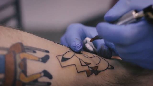 Татуировка Пикачу от Андрея Ель смотреть онлайн