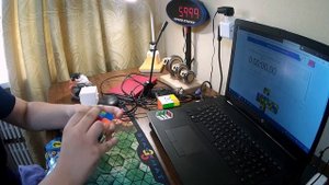 Сборки кубика Рубика - среднее из 5 (ao5) 6.88 (6.89 6.38 5.99 8.01 7.37)