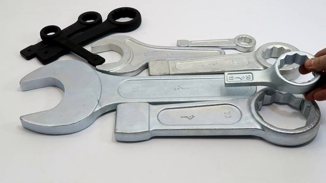 Ключи больших размеров смотреть онлайн