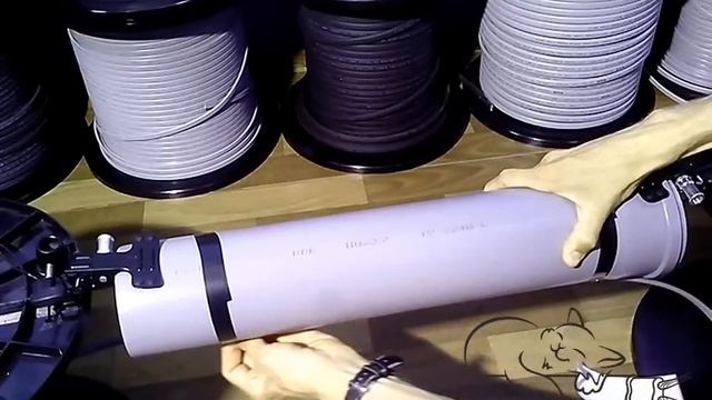 Монтаж греющего кабеля для обогрева трубы канализации 110