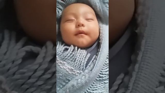 Плачет во сне ?