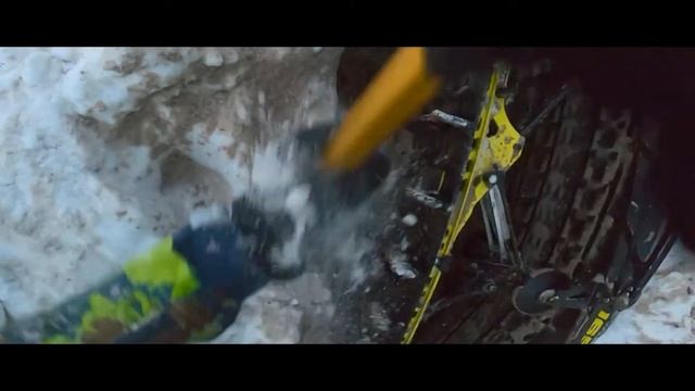 BRP SUMMIT X - застрял в горку смотреть онлайн