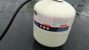 Монтаж ЭПДМ мембраны (балластная кровля) Устройство плоской кровли