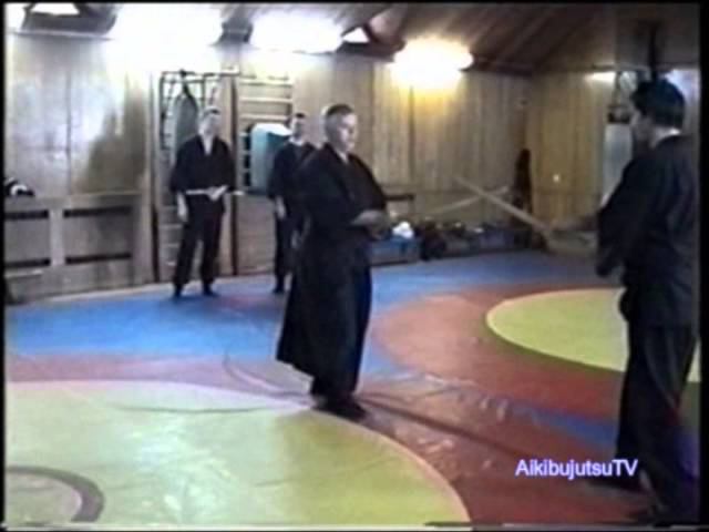 Александр Столяров - "Урок Кендзюцу и Кобудзюцу" (2003 г.)