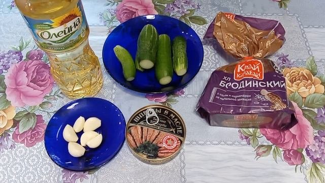 Бутерброды из детства. Вкусные бутерброды со шпротами