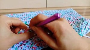 Вяжем коврик из трикотажной пряжи. Очень просто и красиво!