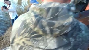 Запуск карпа в пруд охотхозяйства Ундоровского завода минеральной воды "Волжанка" (4.05.18)