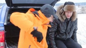 УАЗ Пикап – Тойота Хайлюкс рвали друг-друга, но лопнул трос