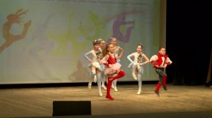 «Танцы без границ». Как прошёл фестиваль движения в Ивантеевке.