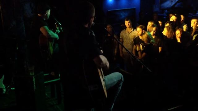 Антон Шкильный & Михаил Белимович - В париж - Домой! (Король и Шут acoustic cover) live '18 смотреть онлайн