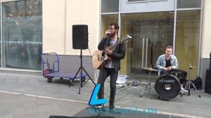 Уличные музыканты на Никольской улице