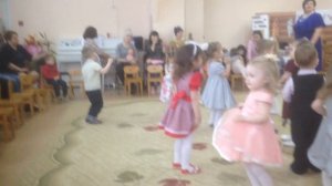 Танец "Солнышко" в детском саду | Dance "Sun" in kindergarten