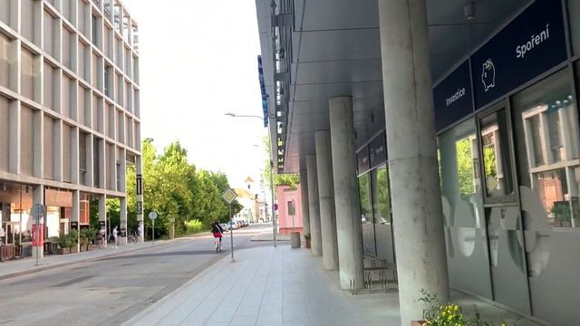 Едем на BMW и оцениваем как живут в Чехии | Что посмотреть в Чехии | Чешские Будевёвице деревня? смотреть онлайн