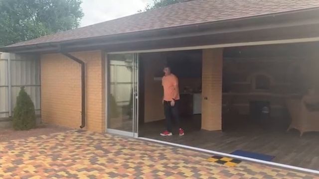 Безрамная раздвижная система Sliding System