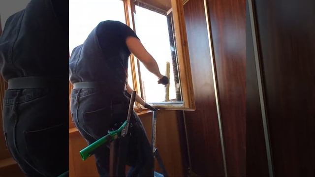 как безопасно мыть окна снаружи 2 смотреть онлайн