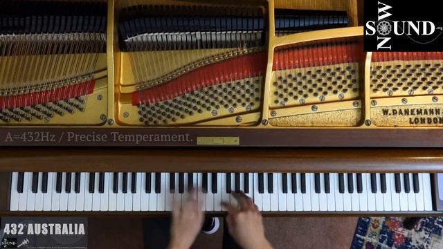 432Hz - Precise-Temperament: Lawrence Ng Performing Chopin Concerto No 1. смотреть онлайн