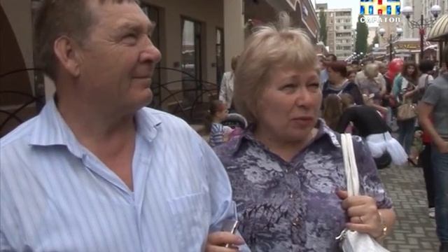 В Энгельсе открыли "Бульвар Роз" смотреть онлайн