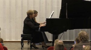 Ю.Шапорин "Вальс" из оперы "Декабристы". Исполняют Анна Скидан, Елена Машковцева - ДМШ №1 г.Керчь.