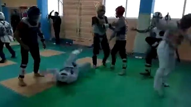 Taekwondo wtf. Как ломают руки. Тренировка смотреть онлайн