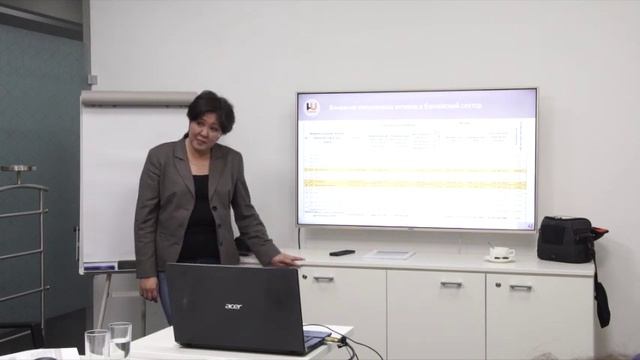 Как заставить банки вернуть награбленное? Тренинг "Гос.финансы" Часть 4