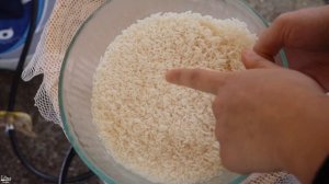 Steaming Rice in a Bamboo Basket: Mov Vum Cub