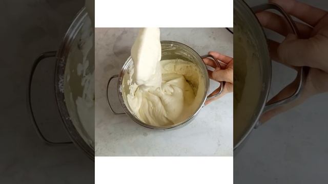 4 заттан жасалатын пирог. Пирог ШАРЛОТКА. Алмалы бәліш. смотреть онлайн