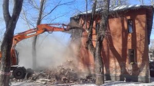 Снос двух этажного дома