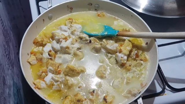 Быстрый ужин. Минимальное количество ингридиентов. Куриная грудка с Керри и цельным рисом смотреть онлайн