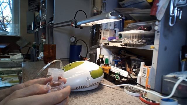 Диагностика компрессорного ингалятора CN-HT01. Нет распыления. смотреть онлайн