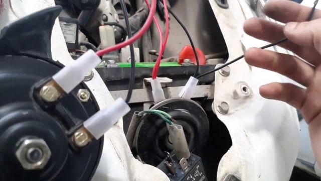 Horn Relay कैसे लगाते हैं । How To Install Horn Relay in Car/Bike/Scooty смотреть онлайн