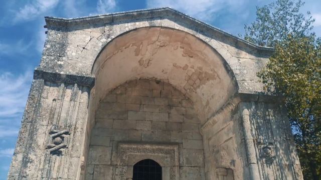 Крым. Пещерный город Чуфут Кале. Как жили древние караимы?