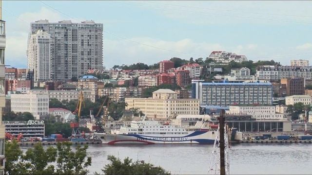 Центр Дальневосточного федерального округа перенесен во Владивосток