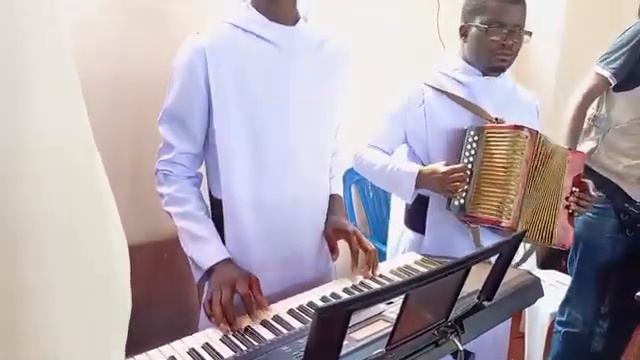 Nakutasha We Lesa Pafyo wasungila ubumi...Mpika Diocese смотреть онлайн