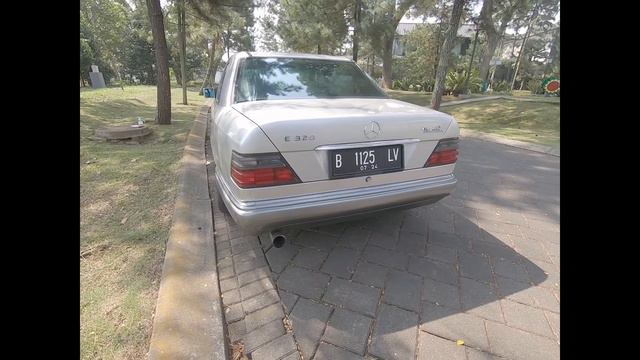 Mercy Boxer - Mercedes benz W124 . 200 E смотреть онлайн