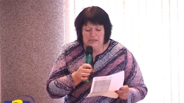 Реорганизация центров «Семья» и «Надежда».