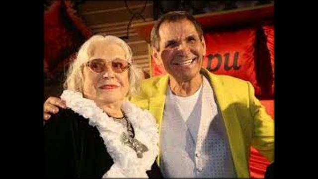 Ольга Шукшина считает, что мама серьезно больна и не до конца понимает, что происходит вокруг нее смотреть онлайн