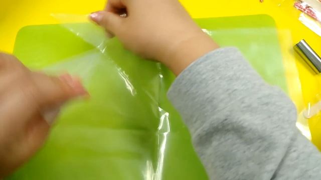 ★라이스클레이 떡빼로 만들기★다가오는 빼빼로데이를위한 먹을수있는클레이로 빼빼로 만들기~! 키즈노리kidsnori смотреть онлайн