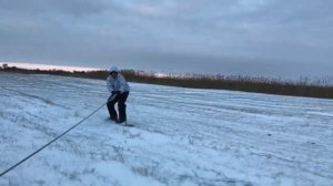 Toyota Kluger V & snowboard.mp4