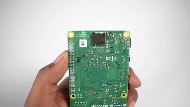 Raspberry Pi 4 - How to Setup & Get Started (Best projects for beginner)