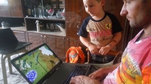 How Artem plays in Horde Attack. He's 5. Vote for us in Greenlight. Part 4