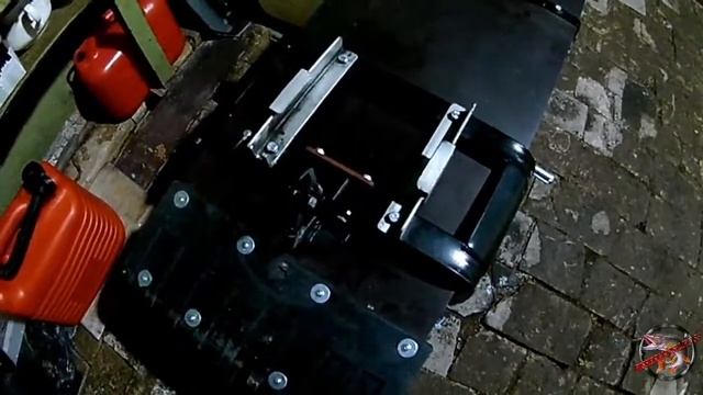 Обзор гусеницы "Хаски" смотреть онлайн