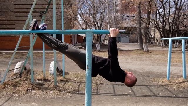 ВЗРЫВНАЯ ТРЕНИРОВКА НА ТУРНИКАХ - качаемся на турниках смотреть онлайн