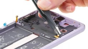 Samsung Galaxy S21 FE 5G – Screen replacement [repair guide + reassembly]