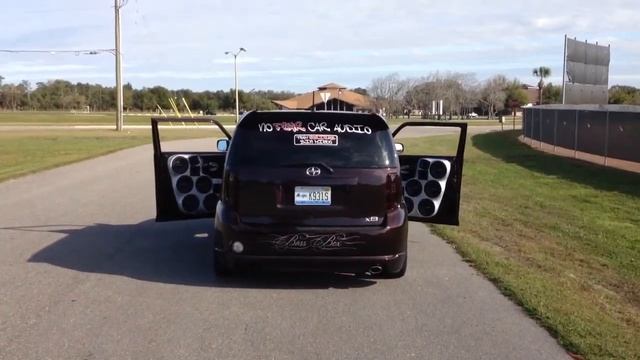 Dubstep Violins BB STYLE смотреть онлайн