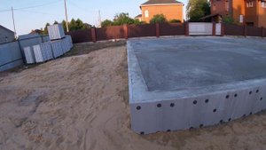 Проект 2. Фундамент. Монтаж утеплителя, обратная засыпка и устройство чернового пола.