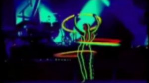 Укрепляет хула-хуп