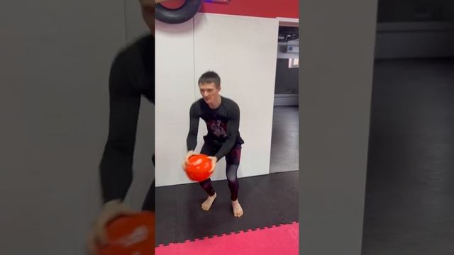 Паркур в Кемерово #кузбасс #кемерово #единоборства #паркур смотреть онлайн