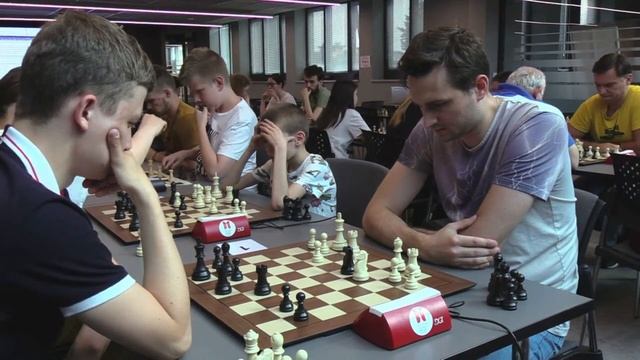 Кубок Москвы по блицу Лаврик Дмитрий (2450) ½ - ½ Козионов Кирилл (2462) #chess смотреть онлайн