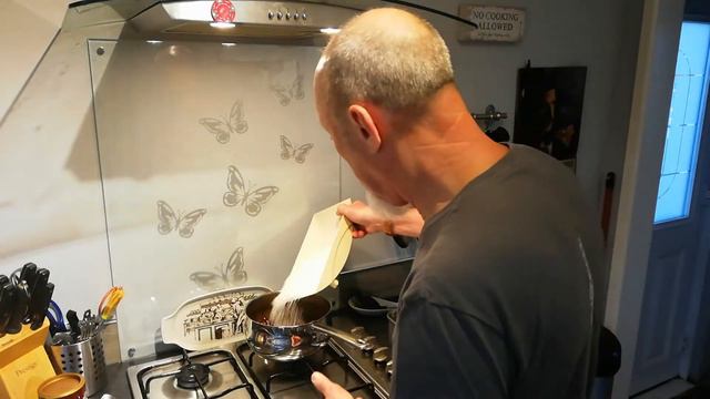 Easy Christmas Cake смотреть онлайн